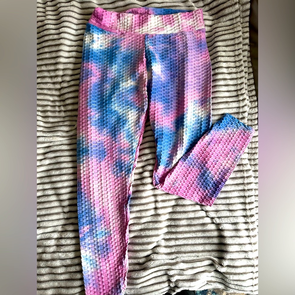 Tiktok leggings, ruched stitching on the back